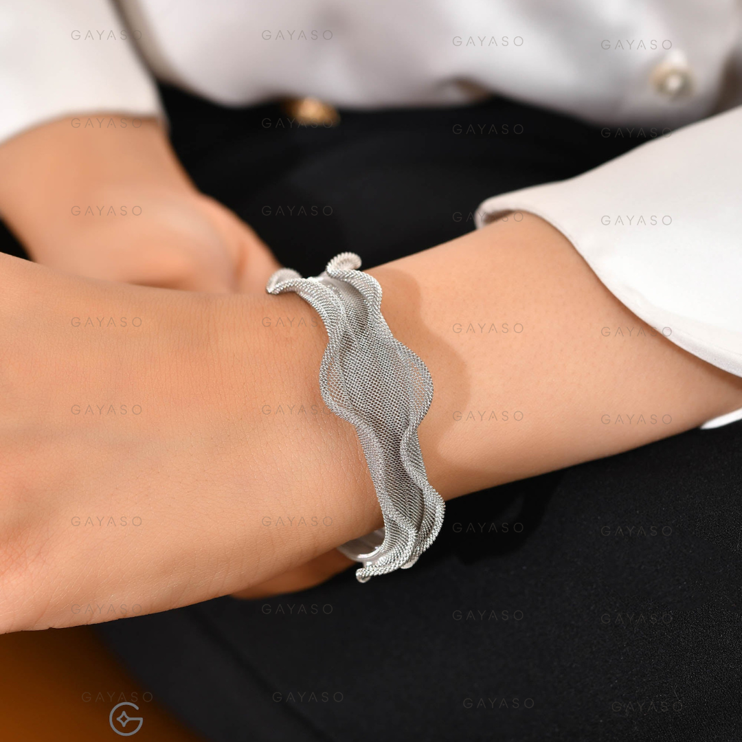 Light, Elegant Collection